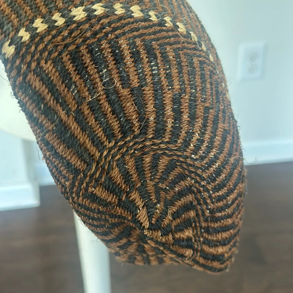 Kiondo Handwoven African Sisal Tote Bag - Picture 4 of 9